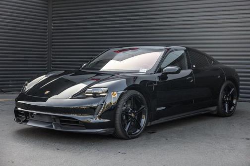 2022 Porsche Taycan Turbo S