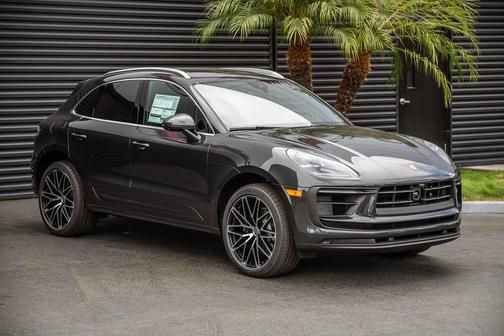 2025 Porsche Macan S