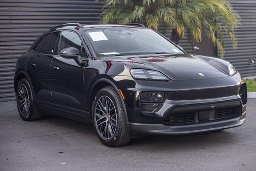 2025 Porsche Macan Electric