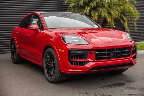 2026 Porsche Cayenne GTS