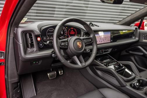 2026 Porsche Cayenne GTS