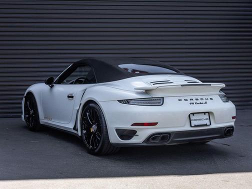 Racing Yellow 2015 Porsche 911 Turbo S