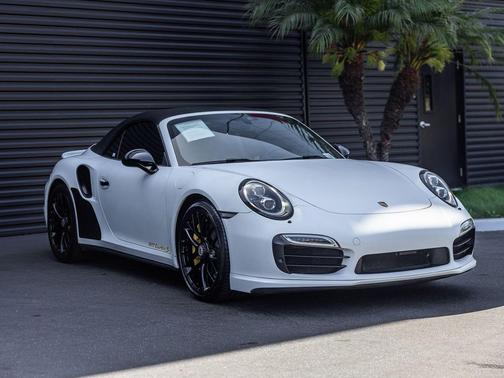 Racing Yellow 2015 Porsche 911 Turbo S