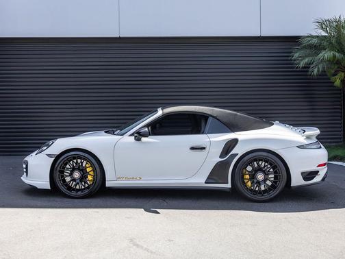 Racing Yellow 2015 Porsche 911 Turbo S