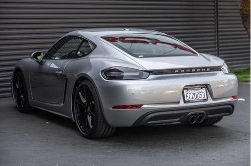 2021 Porsche Cayenne GTS