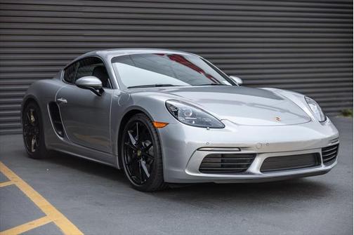 2021 Porsche Cayenne GTS