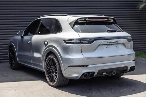 2021 Porsche Cayenne GTS
