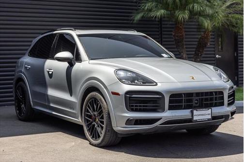 2021 Porsche Cayenne GTS