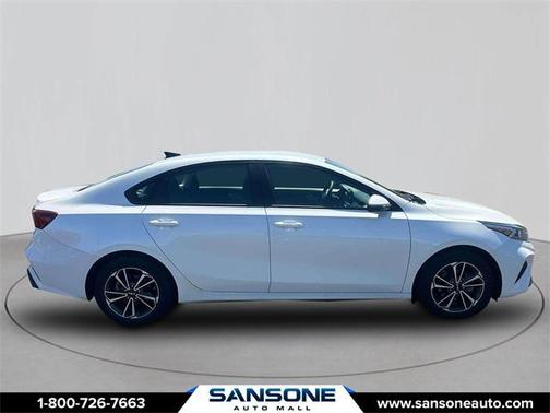 2022 Kia Forte LXS