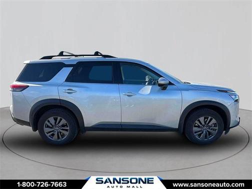 2022 Nissan Pathfinder SV 4WD