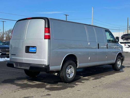 2023 Chevrolet Express 2500 RWD 2500 Extended Wheelbase WT