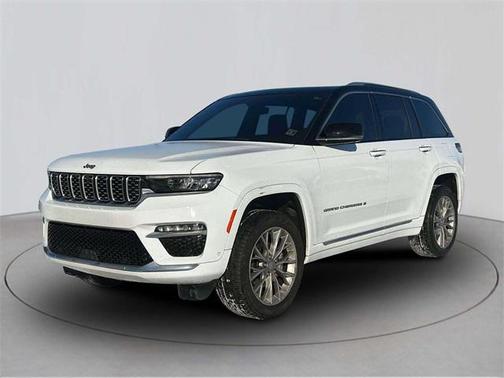2023 Jeep Grand Cherokee Summit