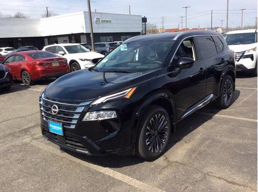 2025 Nissan Rogue Platinum