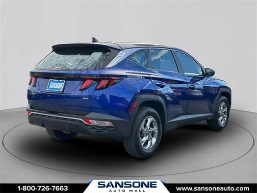 2022 Hyundai TUCSON SE