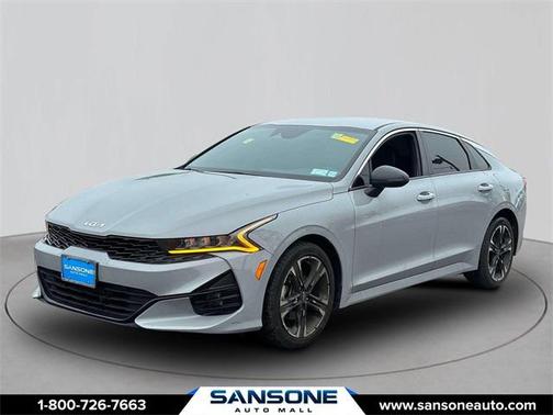 2022 Kia K5 GT-Line