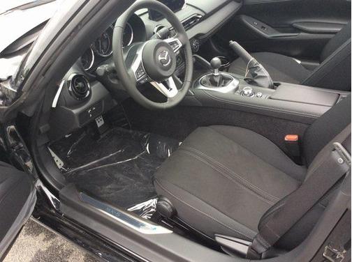 2025 Mazda MX-5 Miata Club