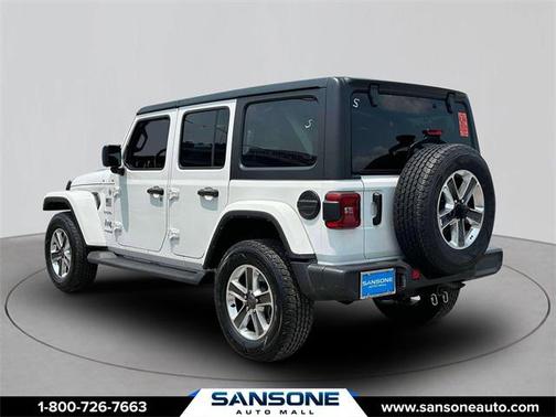 2022 Jeep Wrangler Unlimited Sahara