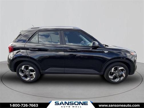 2023 Hyundai VENUE SEL