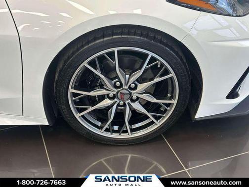 2025 Chevrolet Corvette Stingray w/2LT