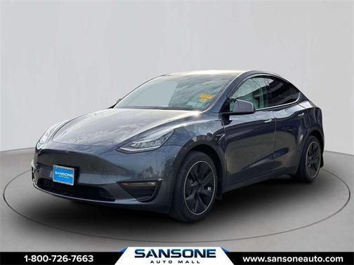 2022 Tesla Model Y Long Range Dual Motor All-Wheel Drive
