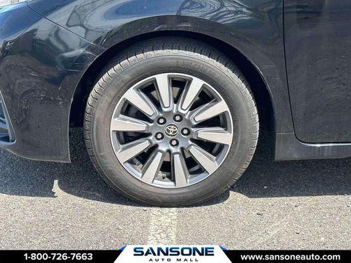 Midnight Black Metallic 2020 Toyota Sienna LE