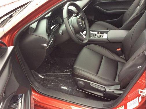 2025 Mazda Mazda3 FWD w/Select Package