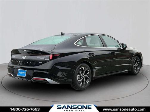 2025 Hyundai SONATA SEL