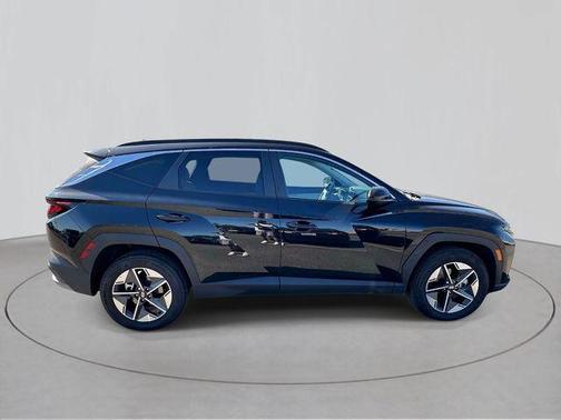 Phantom Black 2025 Hyundai TUCSON SEL