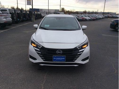 2025 Nissan Versa 1.6 SV