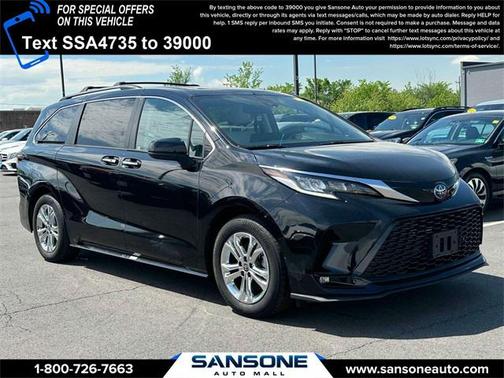2022 Toyota Sienna XSE 7 Passenger