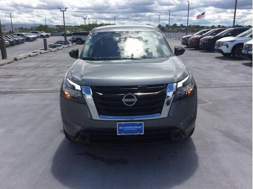 2025 Nissan Pathfinder S 4WD