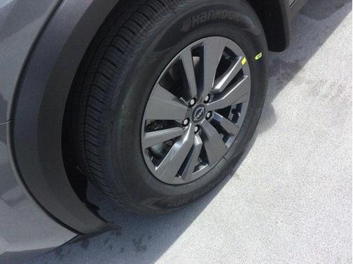 2025 Nissan Pathfinder S 4WD