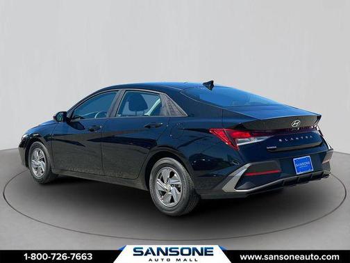 Abyss Black 2024 Hyundai ELANTRA SE