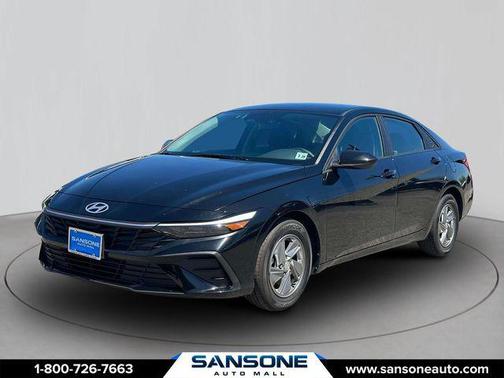 Abyss Black 2024 Hyundai ELANTRA SE