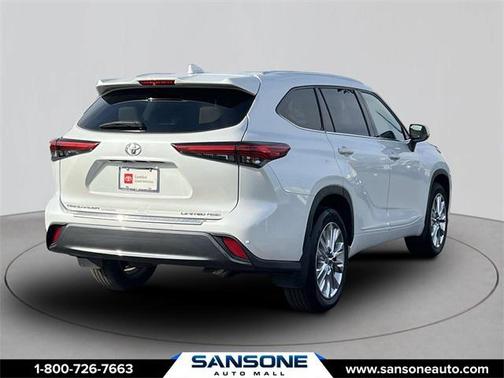 2022 Toyota Highlander Limited