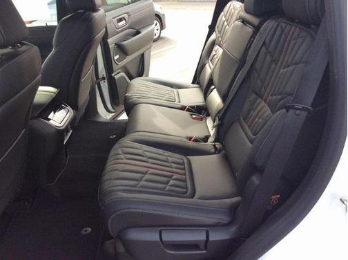 2025 Nissan Armada PRO-4X 4WD