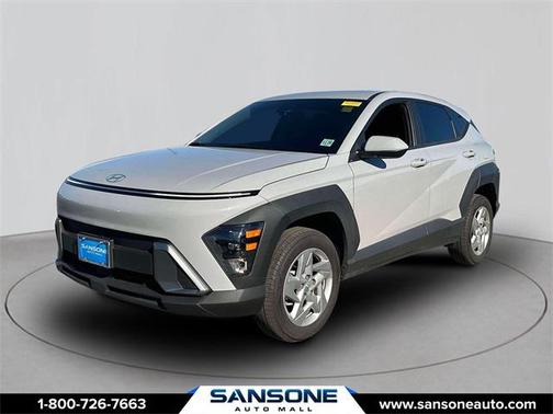 2025 Hyundai KONA SE