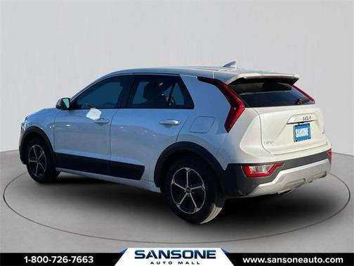 2023 Kia Niro LX
