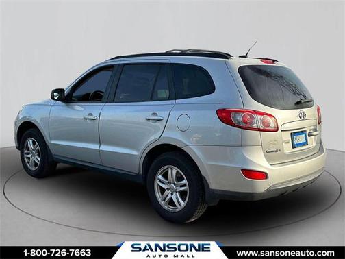 2012 Hyundai SANTA FE GLS