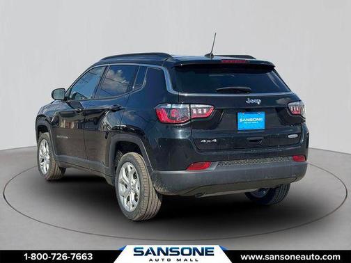 Diamond Black 2024 Jeep Compass Latitude