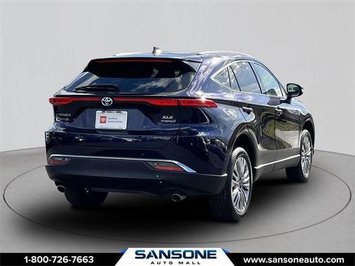 2022 Toyota Venza XLE
