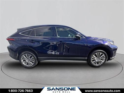 2022 Toyota Venza XLE