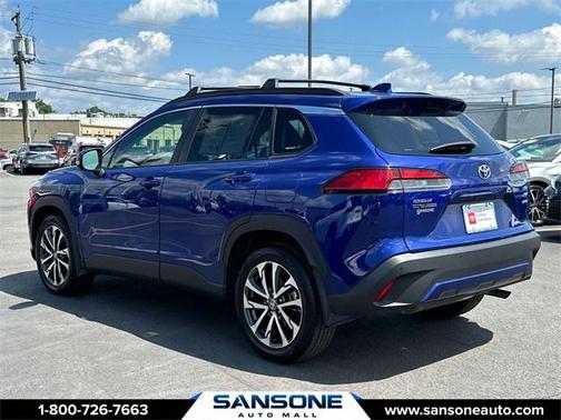 2023 Toyota Corolla Cross XLE