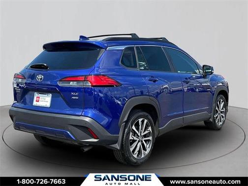 2023 Toyota Corolla Cross XLE