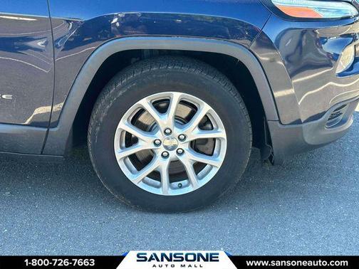 True Blue 2014 Jeep Cherokee Sport