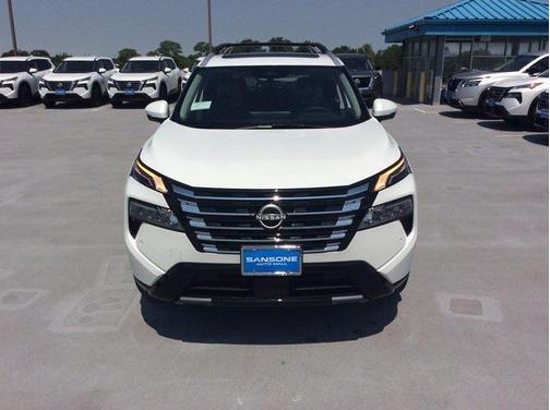2025 Nissan Rogue Platinum