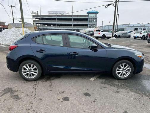 2018 Mazda Mazda3 Sport
