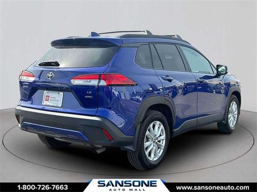 2024 Toyota Corolla Cross LE