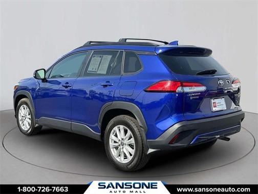 2024 Toyota Corolla Cross LE