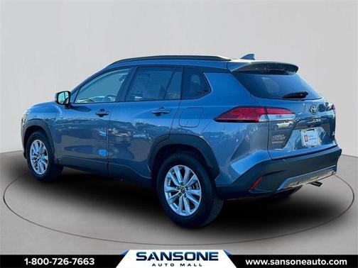 2022 Toyota Corolla Cross LE